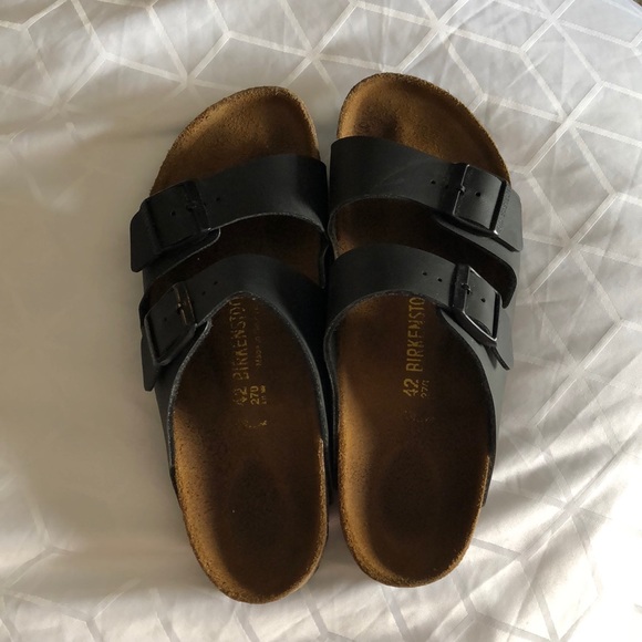 Black “Arizona” Birkenstocks - Picture 1 of 6